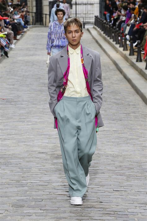 Louis Vuitton men's show 2020